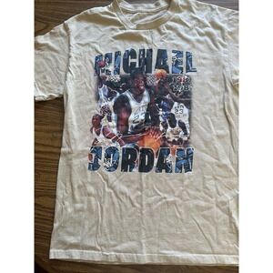 NBA Chicago Bulls Michael Jordan North Carolina T-Shirt Mens Large Cream